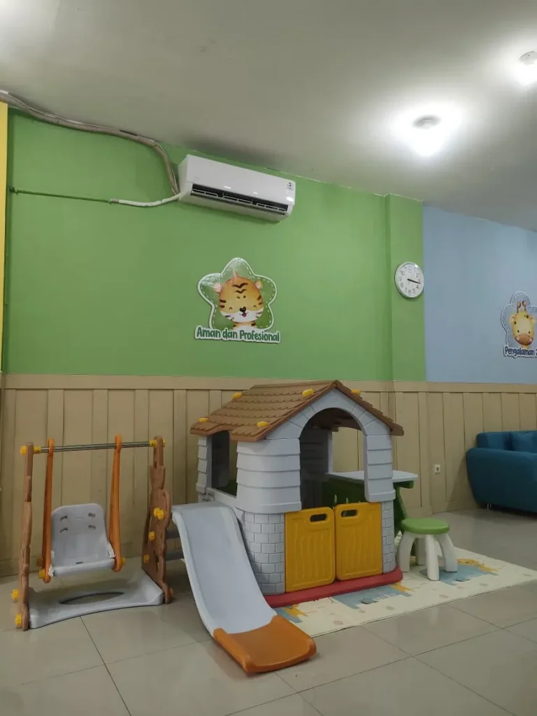 Ruang bermain Sunatcare Sawangan, Depok